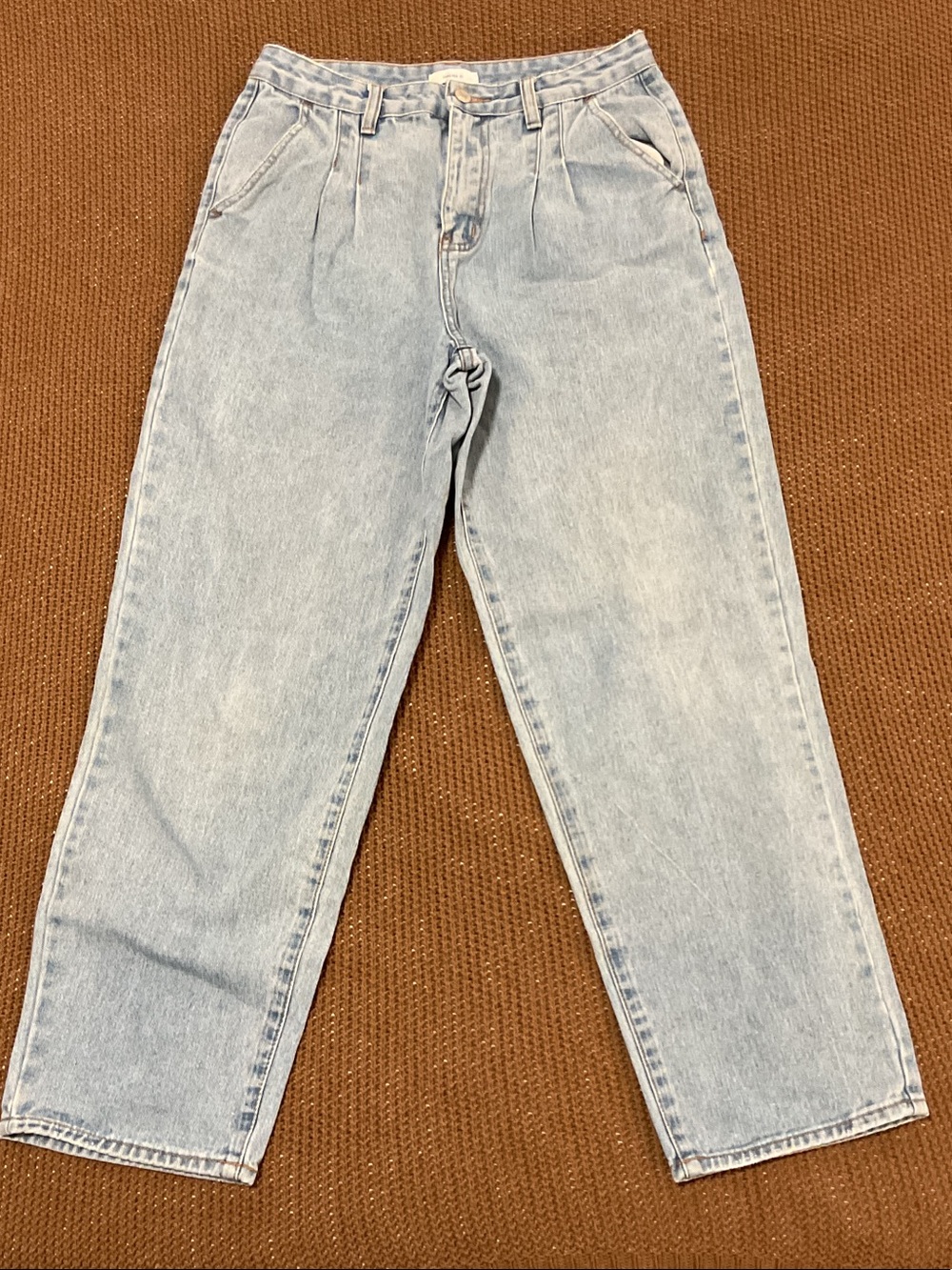 Forever 21 Light Wash Mom Jeans